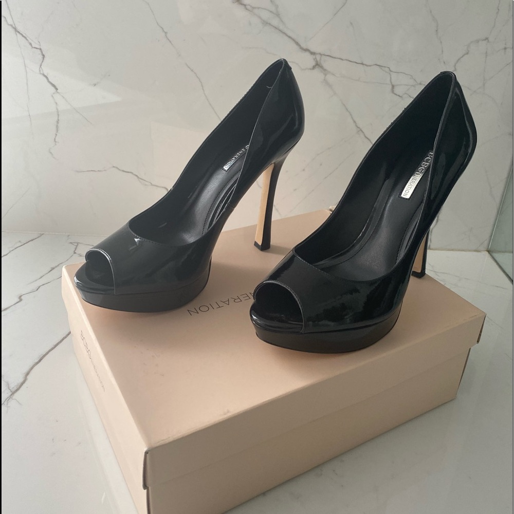 BCBG heels